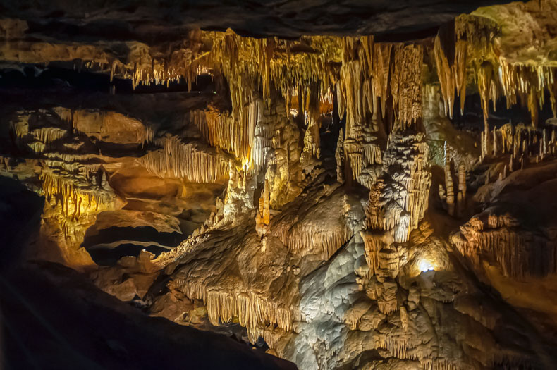 Budapest Palvolgyi Cave