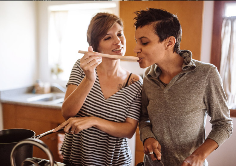 Lesbian Hot Eating